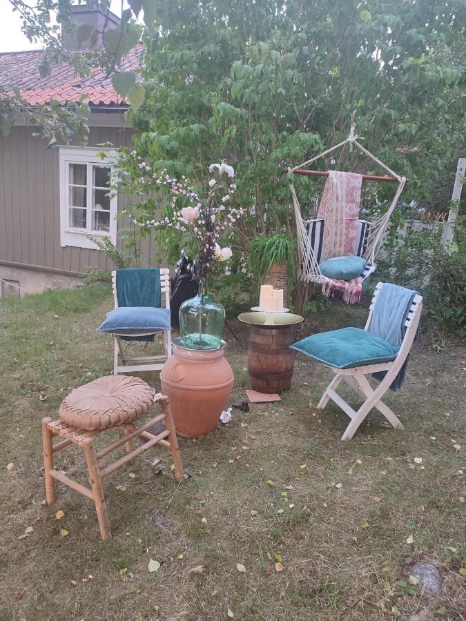 NorrtäljeDen Unika Sekelskiftsvaningen.アパートメント エクステリア 写真