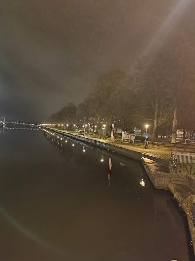NorrtäljeDen Unika Sekelskiftsvaningen.アパートメント エクステリア 写真